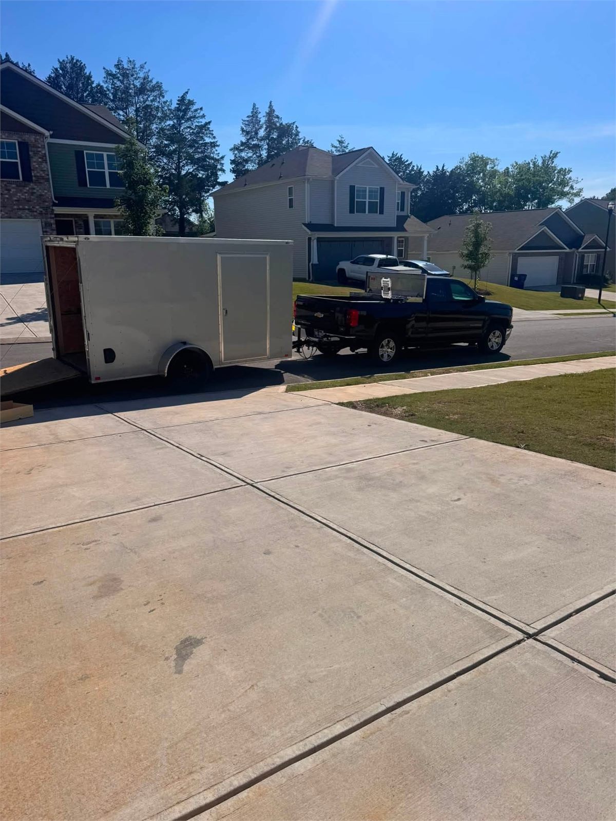 Loaded trailer used for debris pickup